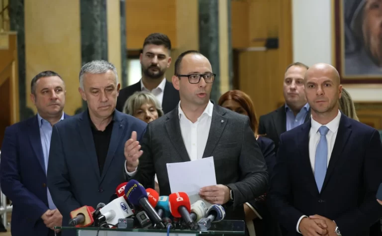 Lista Serbe thotë se Kuvendi nuk është konstituuar