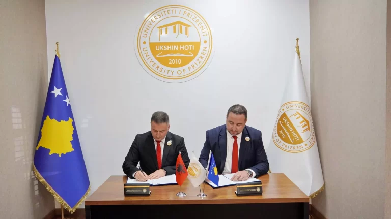 Universiteti “Ukshin Hoti” në Prizren nënshkruan marrëveshje bashkëpunimi me Universitetin e Tetovës