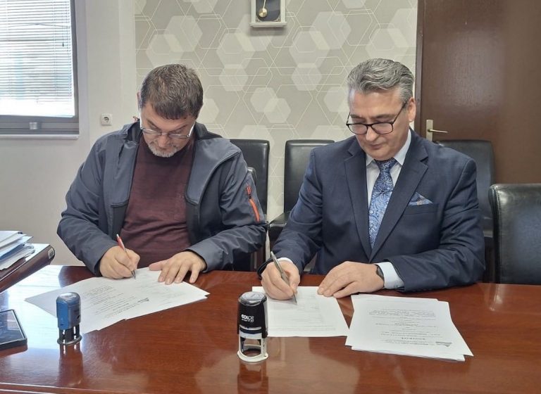 KRU “Hidroregjioni Jugor” nënshkruan marrëveshje financiare me Komunën e Suharekës për rehabilitimin dhe zgjerimin e rrjetit të ujësjellësit në disa rrugë