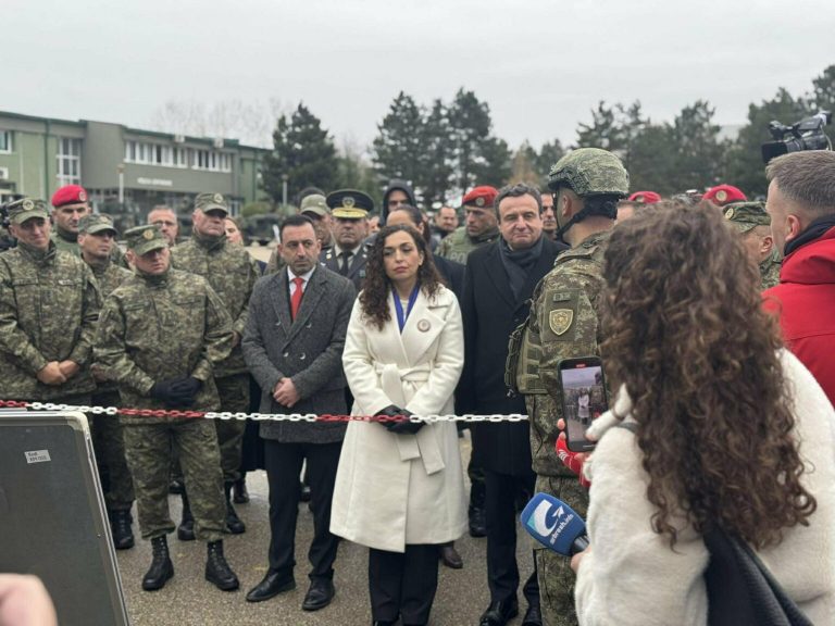 “Dita e Forcës” – Krerët e shtetit vizitojnë FSK-në