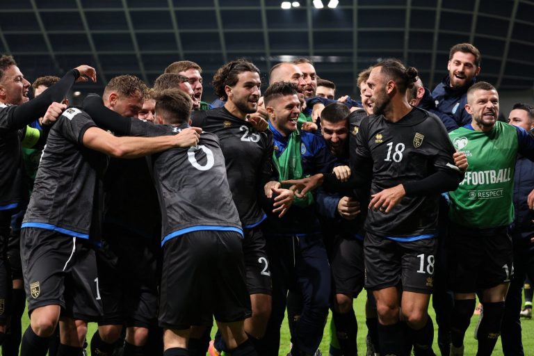 Kosova ia ndien erën kualifikimit në Kupën e Botës 2026 një dekadë pas pranimit në FIFA