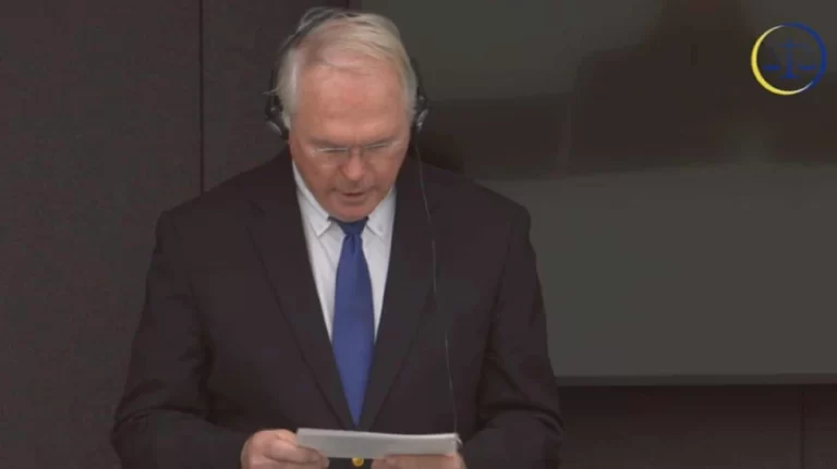 Hill: Kur Gelbard e quajti UÇK-në terroriste, sikur e dha dritën e gjelbër për ngjarjen ndaj familjes Jashari