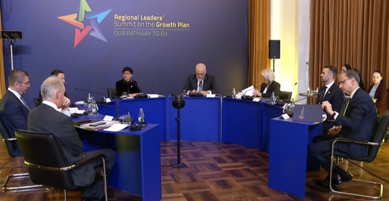 Samiti në Tiranë: Liderët diskutojnë për milionat e dytë e Planit të Rritjes, Kosova ende nuk i ka fituar të parët