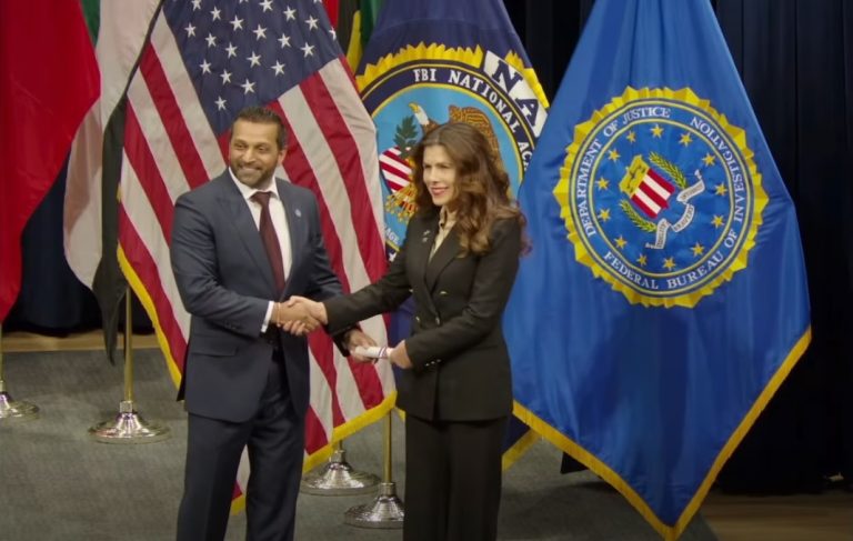 Policja e parë e graduar e Kosovës diplomohet në Akademinë e FBI-së