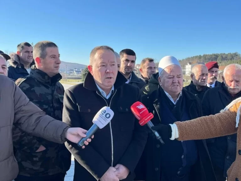 Gucati në Ditën e Veteranit: Nuk ndihemi të lirë, kemi problem me institucionet tona