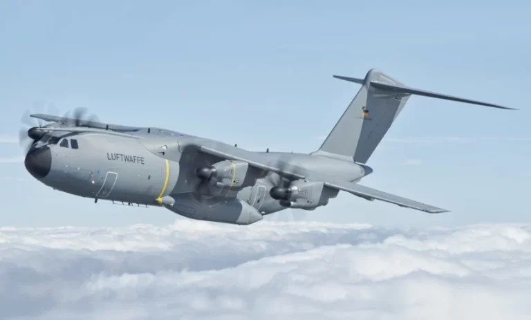 “Pesë orë në ajër” – S’kishte personel të certifikuar, aeroplani ushtarak gjerman s’aterron në Prishtinë por në Shkup