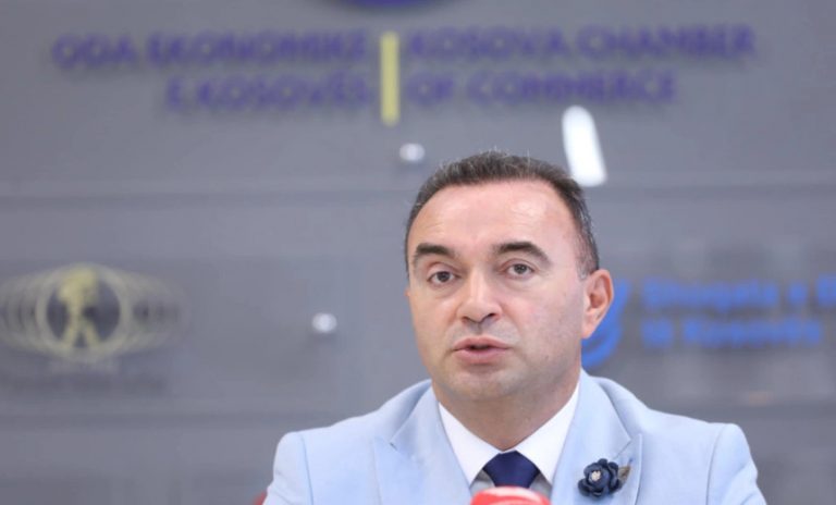 OEK-u i kërkon BE-së të heqë masat ndaj Kosovës dhe të hapë rrugën për zhvillim