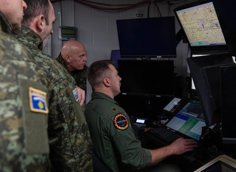 Garda e Ajovas shkruan për pritjen e drejtuesve të FSK-së: Përforcim i mëtejshëm i partneritetit