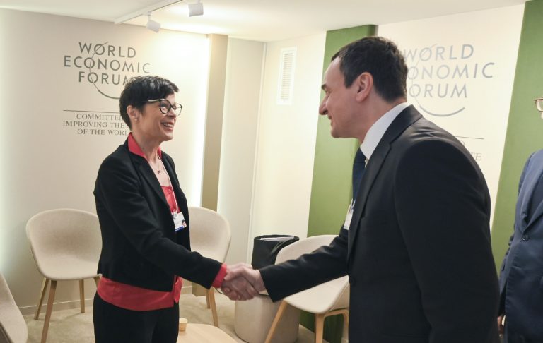 Kurti u takua me komisioneren e Bashkimit Evropian për Zgjerim, Marta Kos