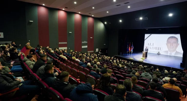 Sot iu dha lamtumira e fundit ish-ministrit Sadriu, Abdixhiku: Mbi të gjitha ishte njeri i mirë, i matur e i vendosur në qëndrime