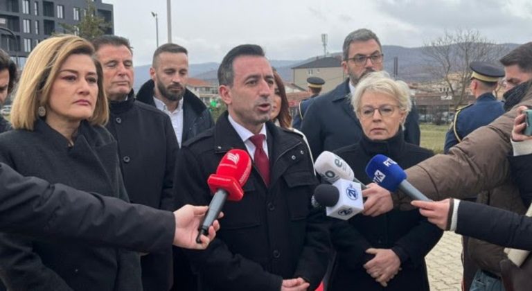 ​Basha: Rugova mbetët ndër figurat më të rëndësishme të historisë moderne të politikës kosovare