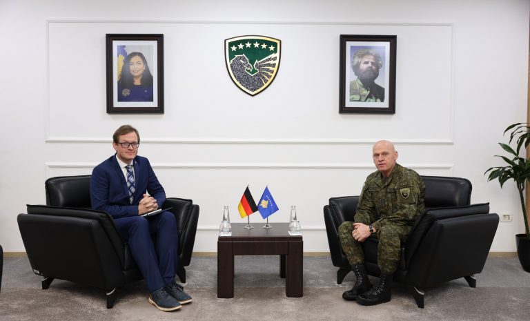 Komandanti i FSK-së takoi të ngarkuarin me punë të Ambasadës gjermane