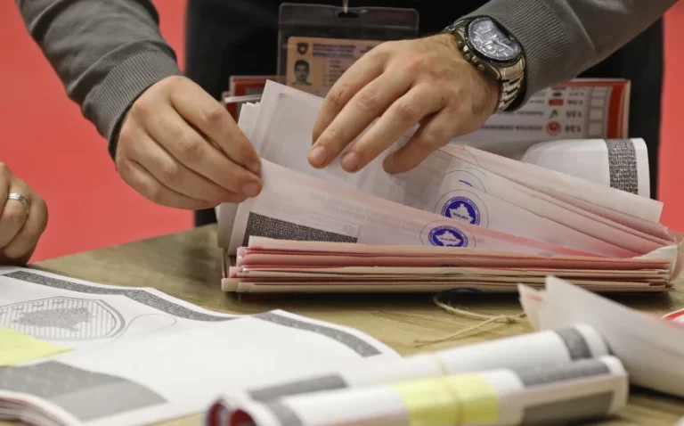 KQZ: Për 12-14 ditë mund të rinumërohen të gjitha votat, është shtuar numri i ekipeve të numërimit