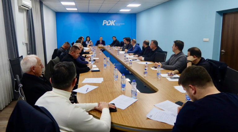 PDK mbështet marshin “Drejtësi, jo politikë!” dhe nis mobilizimin për pjesëmarrje më 17 shkurt në Prishtinë